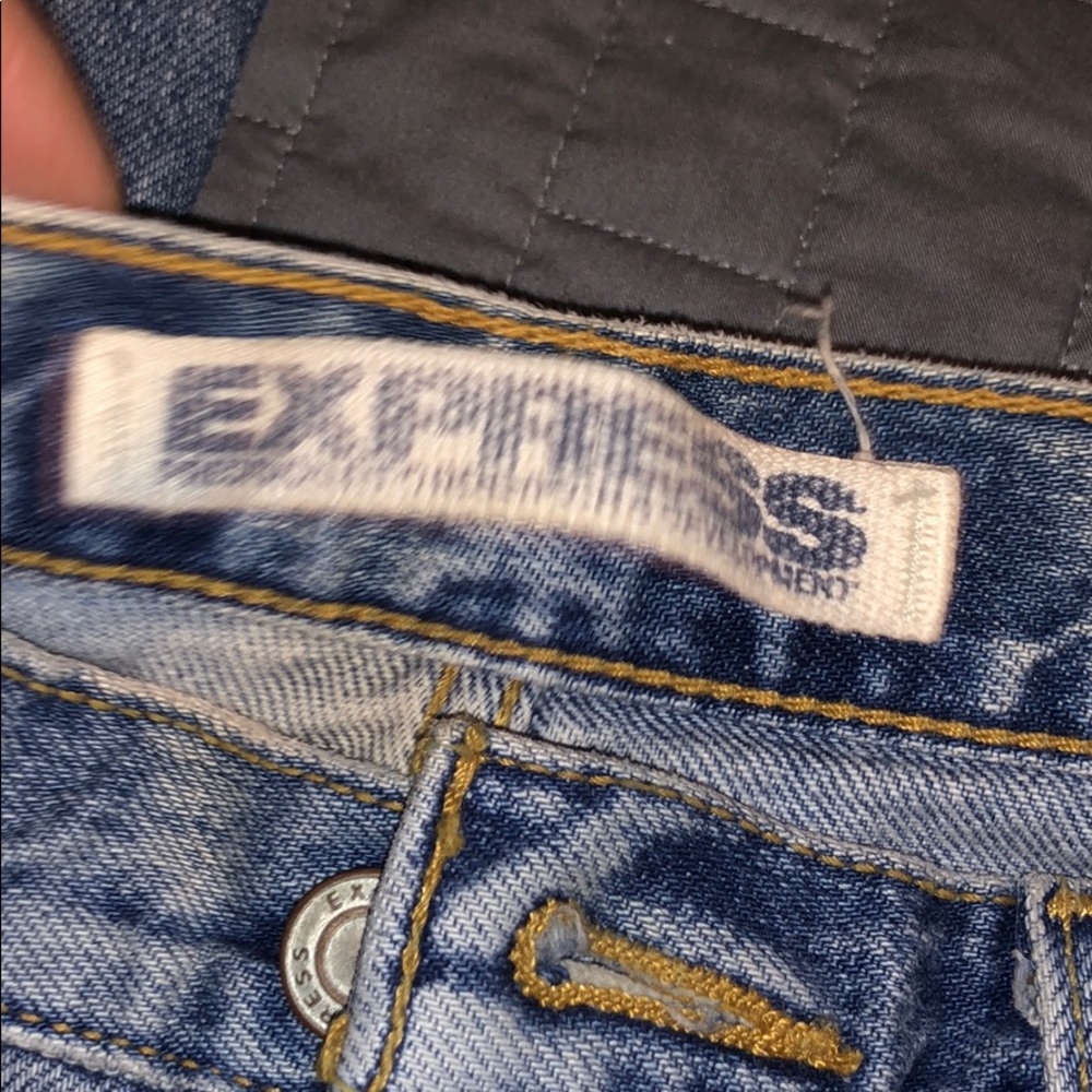 Express Jeans - Picture 3 of 4
